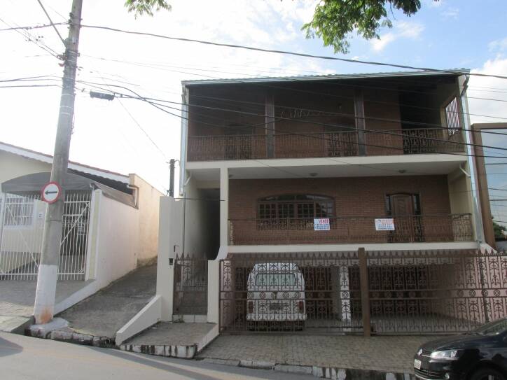 #921 - Casa para Venda em Louveira - SP