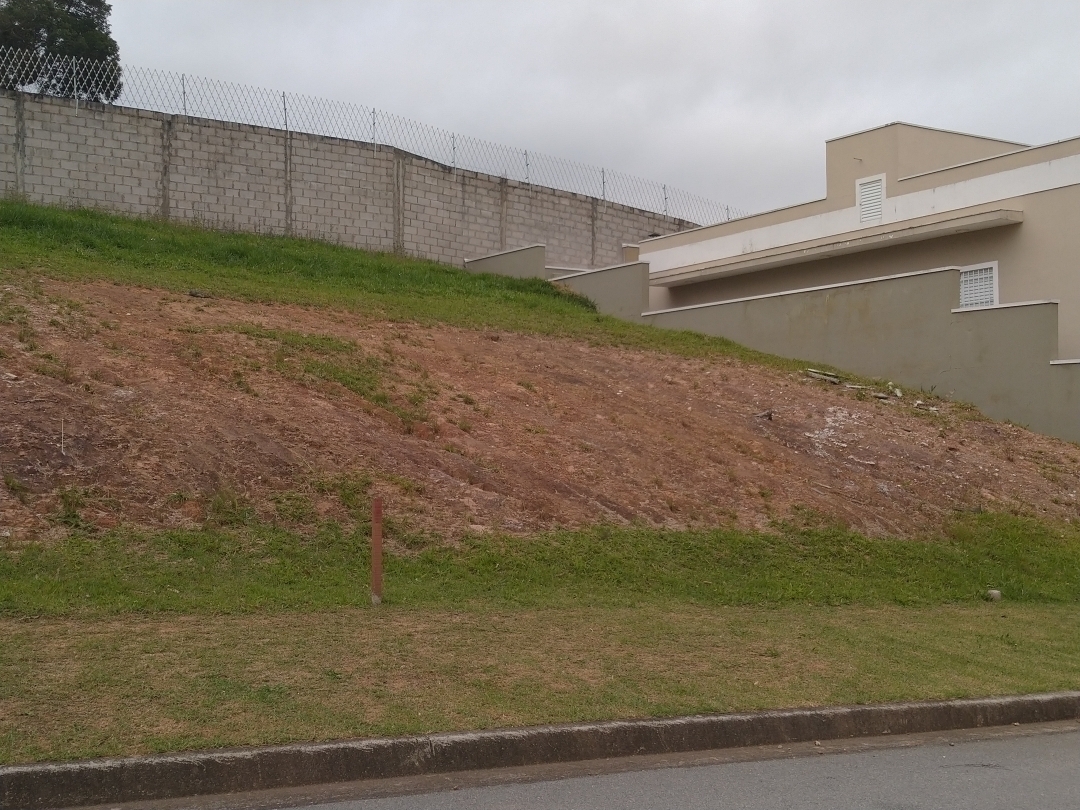 #1332 - Terreno em condomínio para Venda em Louveira - SP