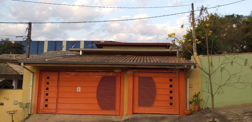 #1586 - Casa para Venda em Louveira - SP