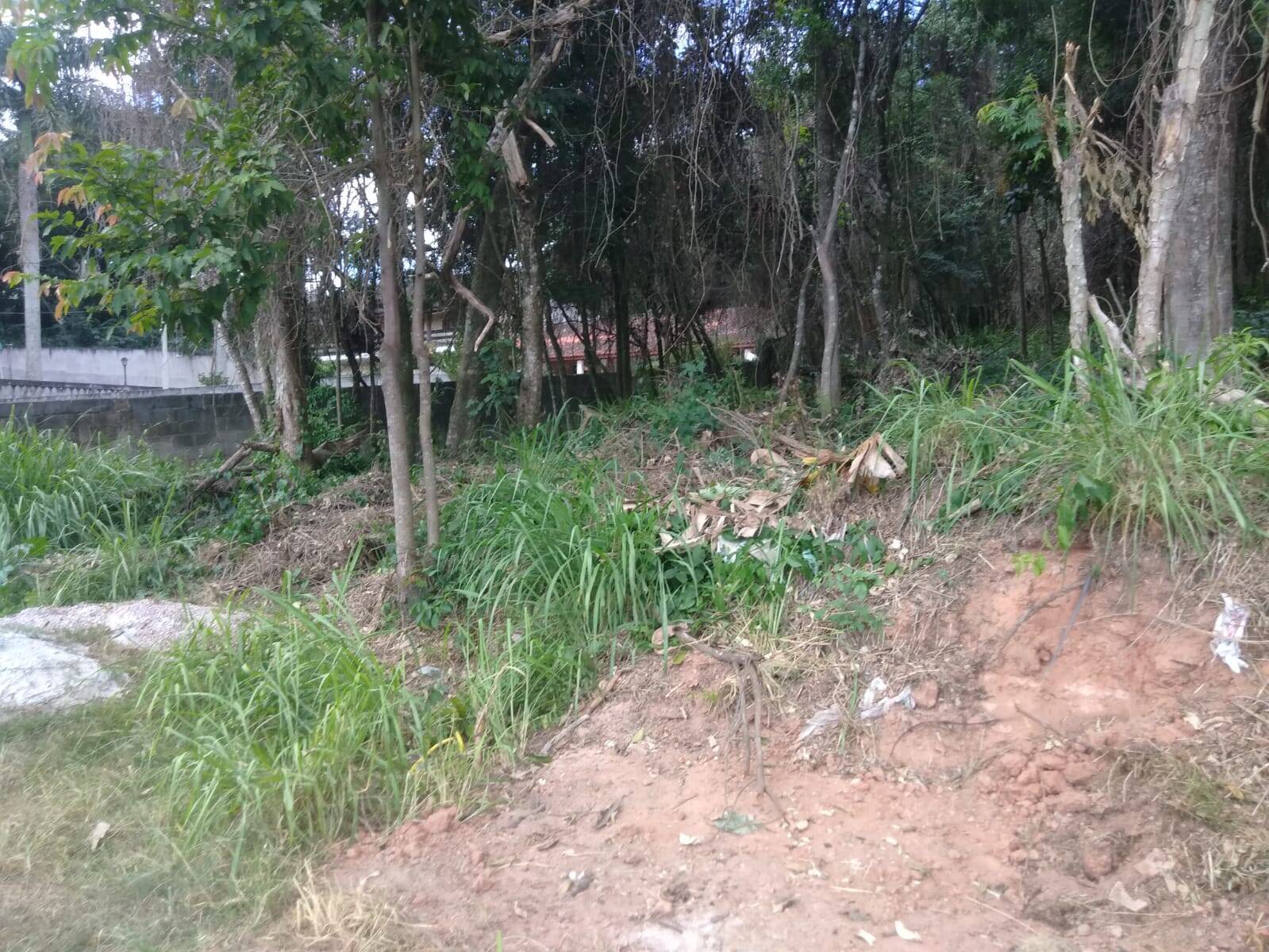 #2102 - Terreno para Venda em Louveira - SP