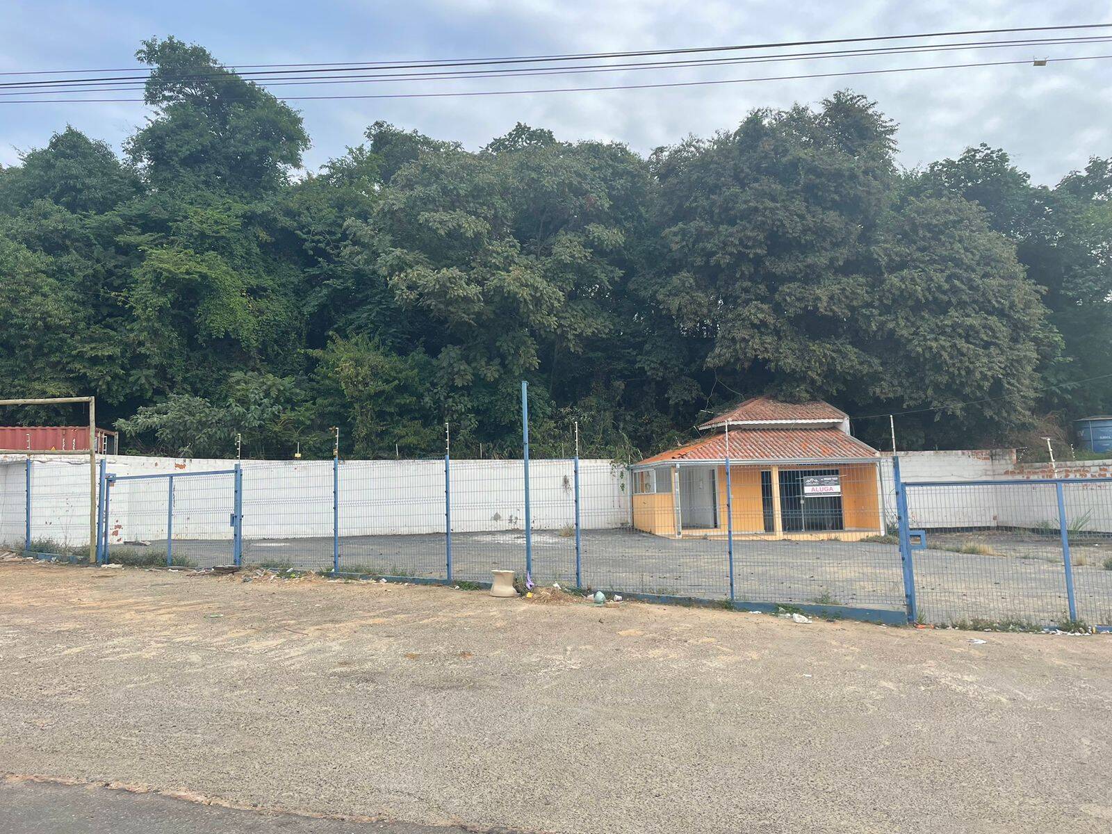 #2218 - Ponto Comercial para Locação em Louveira - SP