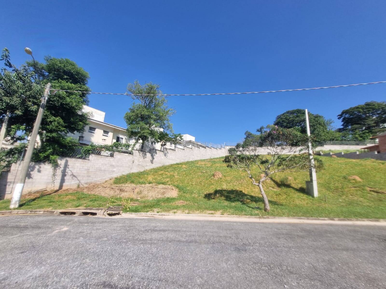 #2219 - Terreno em condomínio para Venda em Louveira - SP