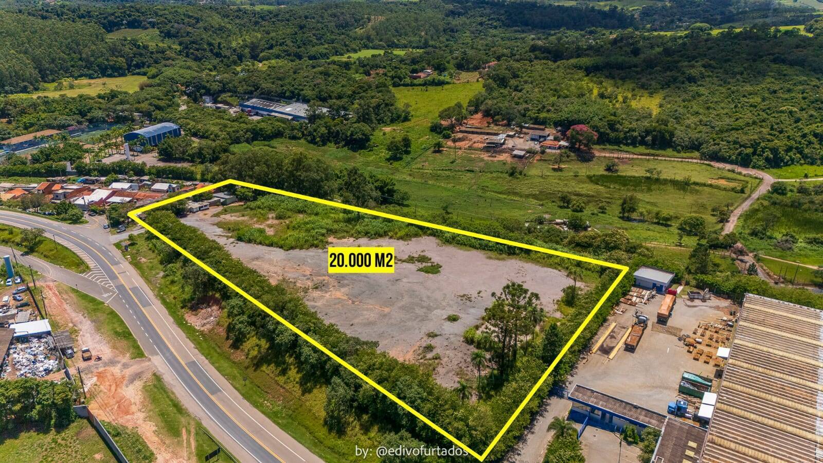 #2253 - Terreno para Venda em Louveira - SP