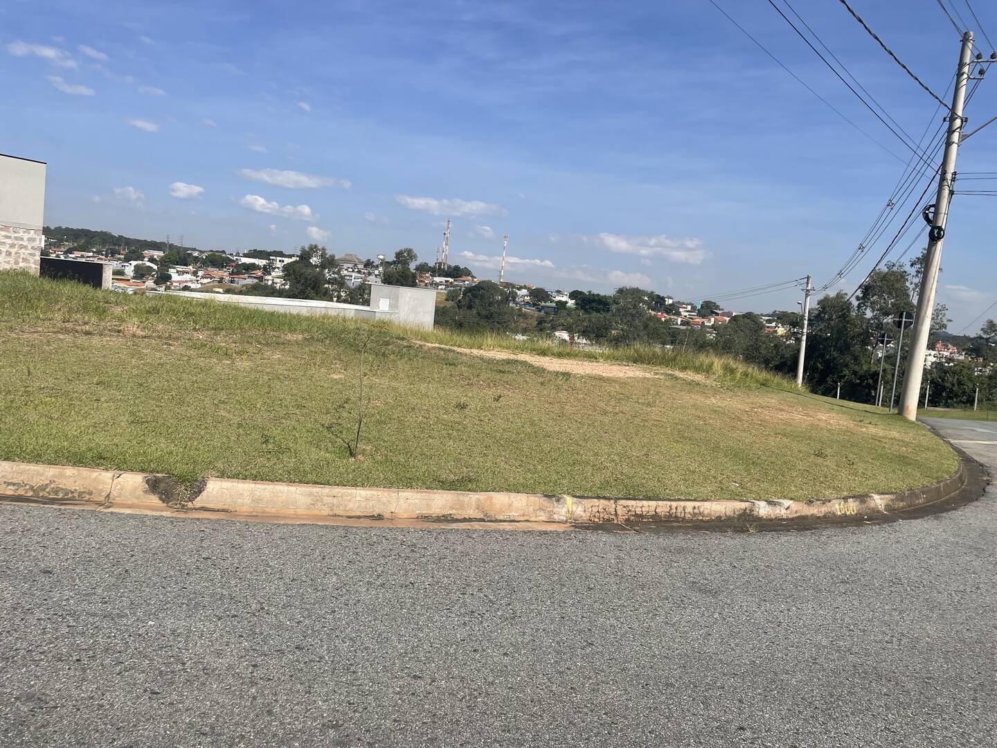 #2256 - Terreno em condomínio para Venda em Louveira - SP