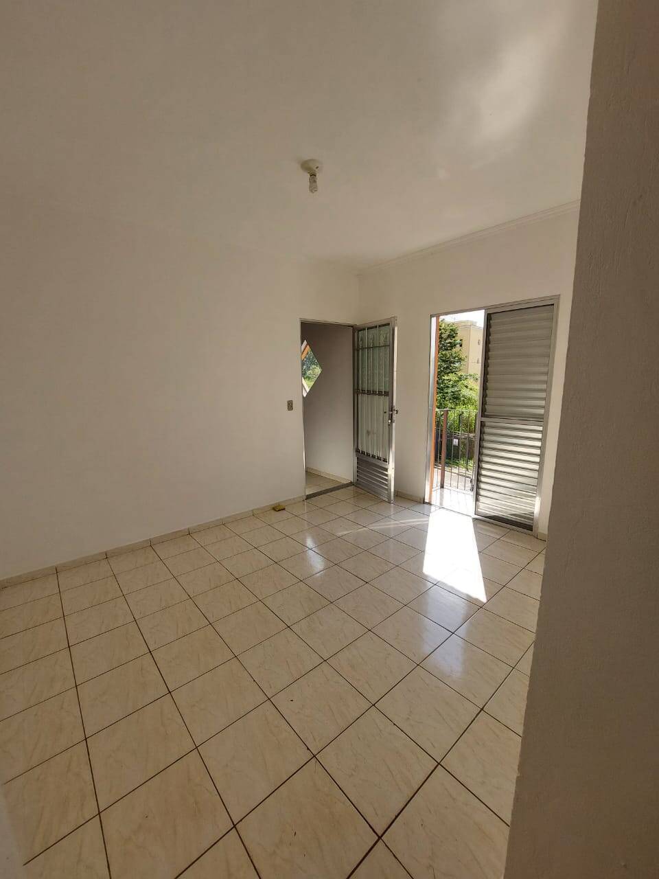 #2313 - Apartamento para Locação em Louveira - SP
