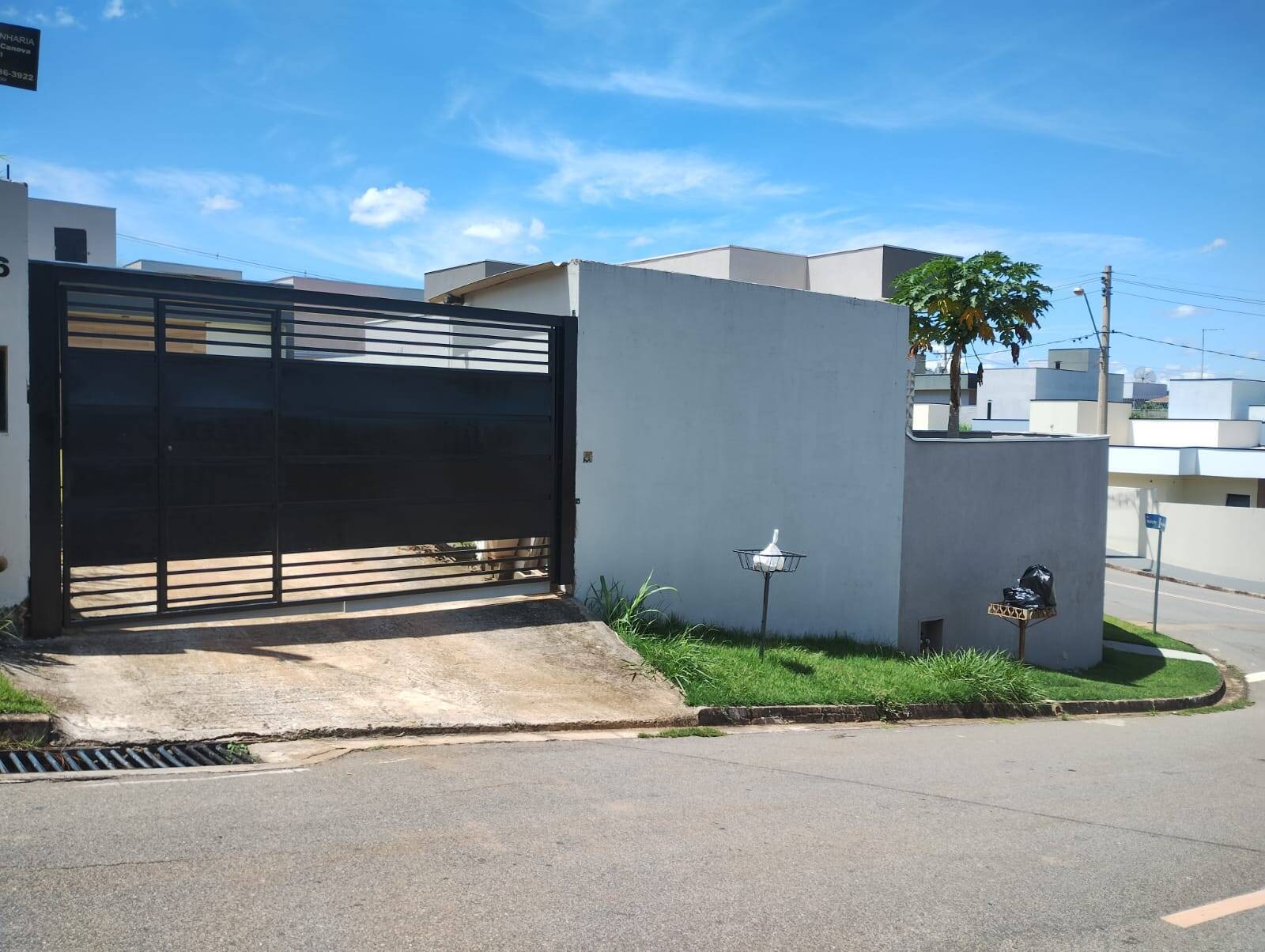 #2349 - Casa para Venda em Louveira - SP