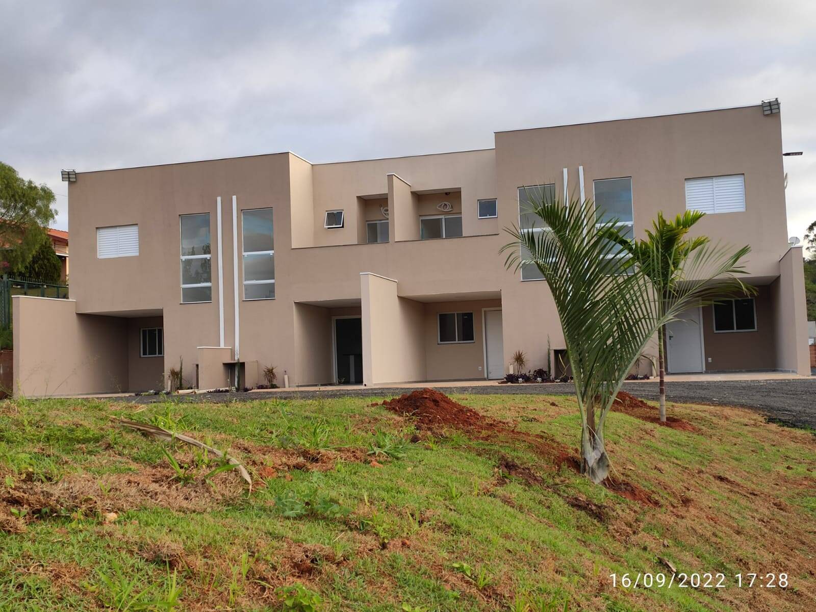 #2350 - Casa em condomínio para Locação em Louveira - SP