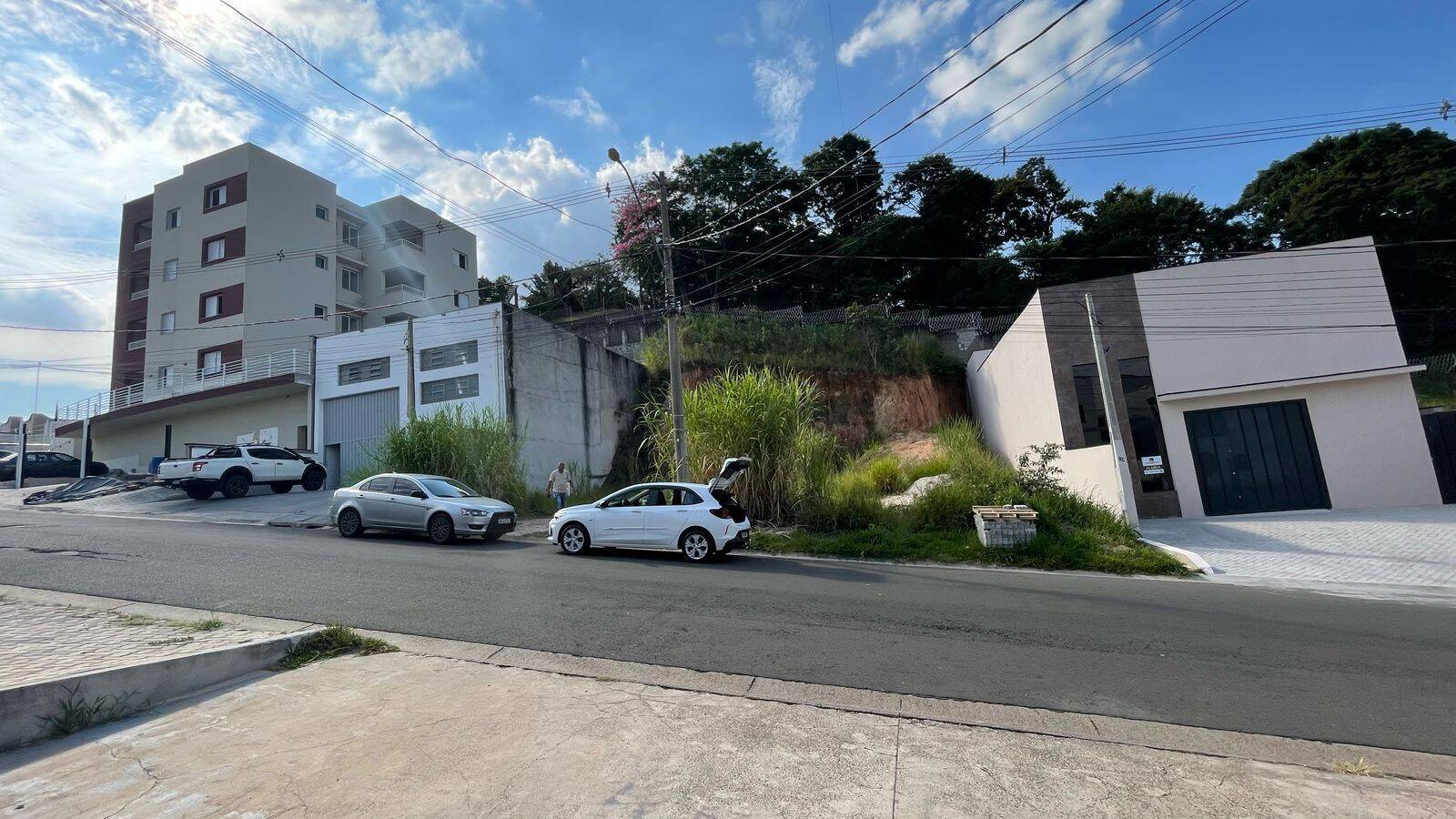 #1143 - Terreno para Venda em Louveira - SP