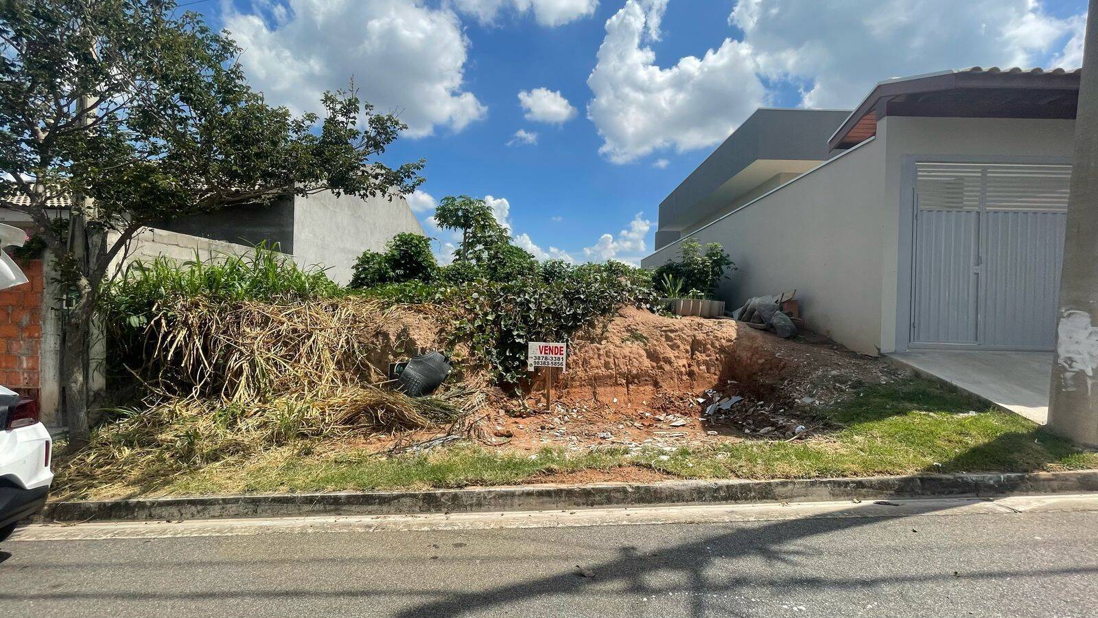 #2362 - Terreno para Venda em Louveira - SP