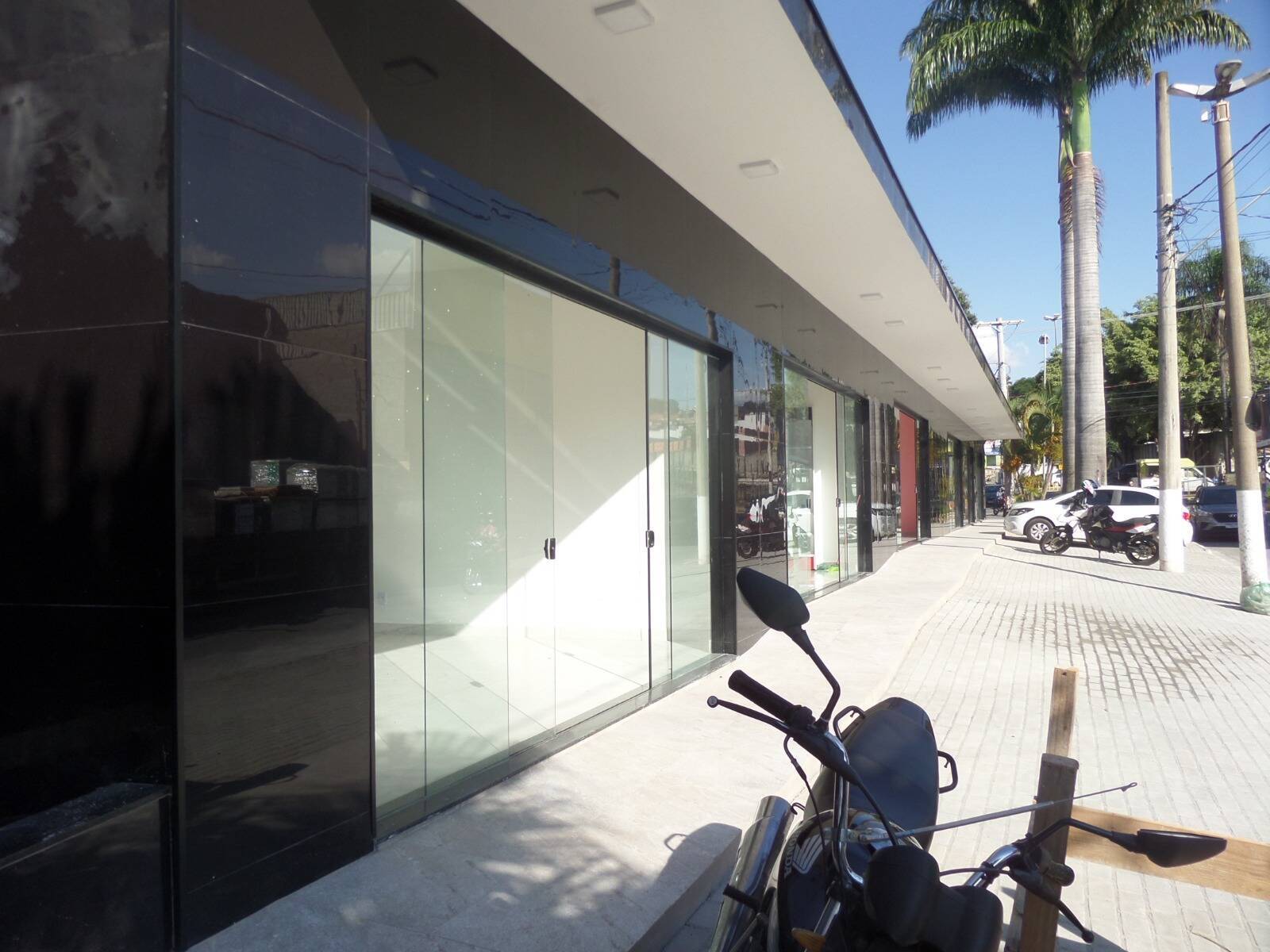 #2373 - Salão Comercial para Locação em Louveira - SP