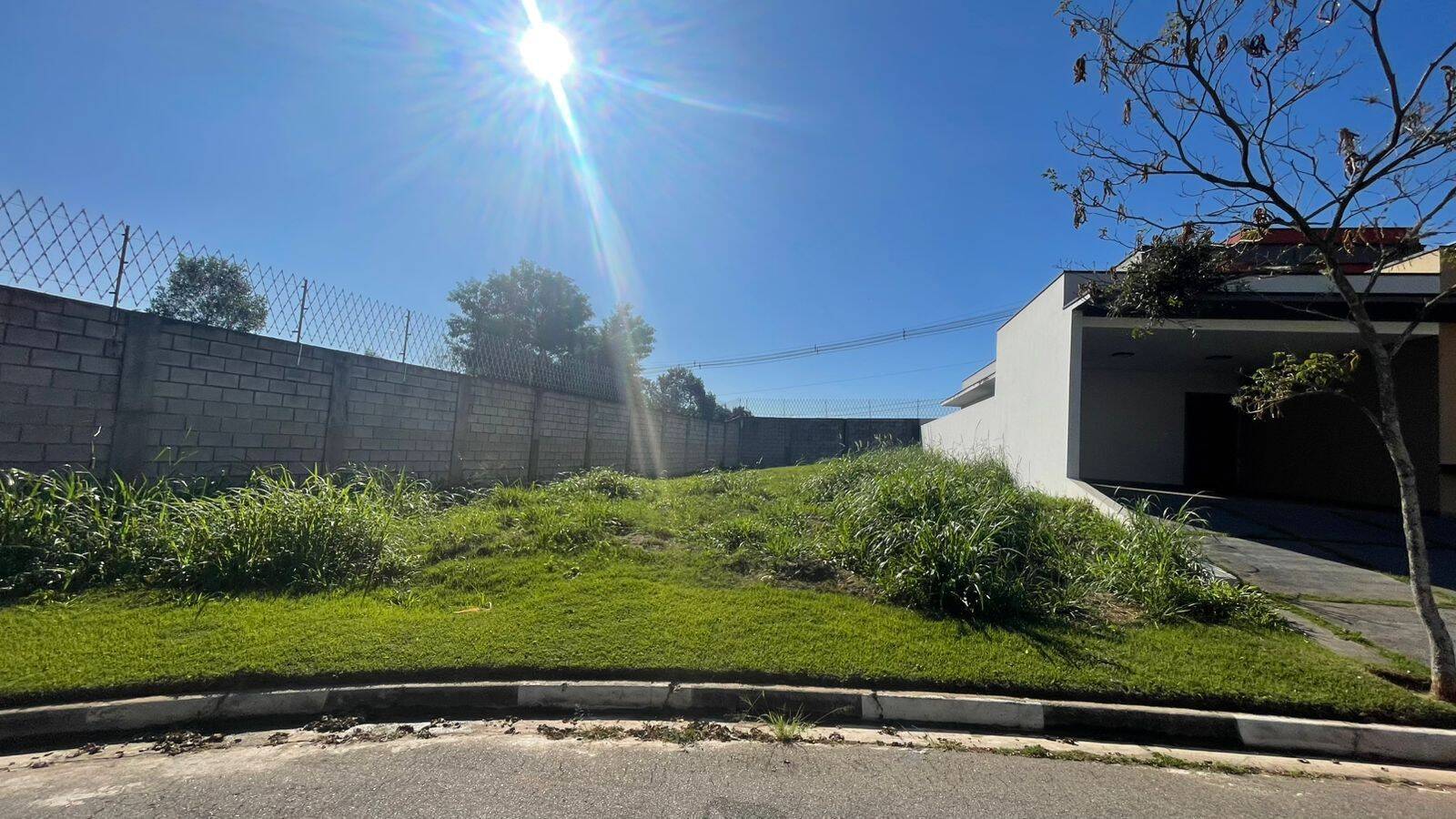 #2398 - Terreno em condomínio para Venda em Louveira - SP