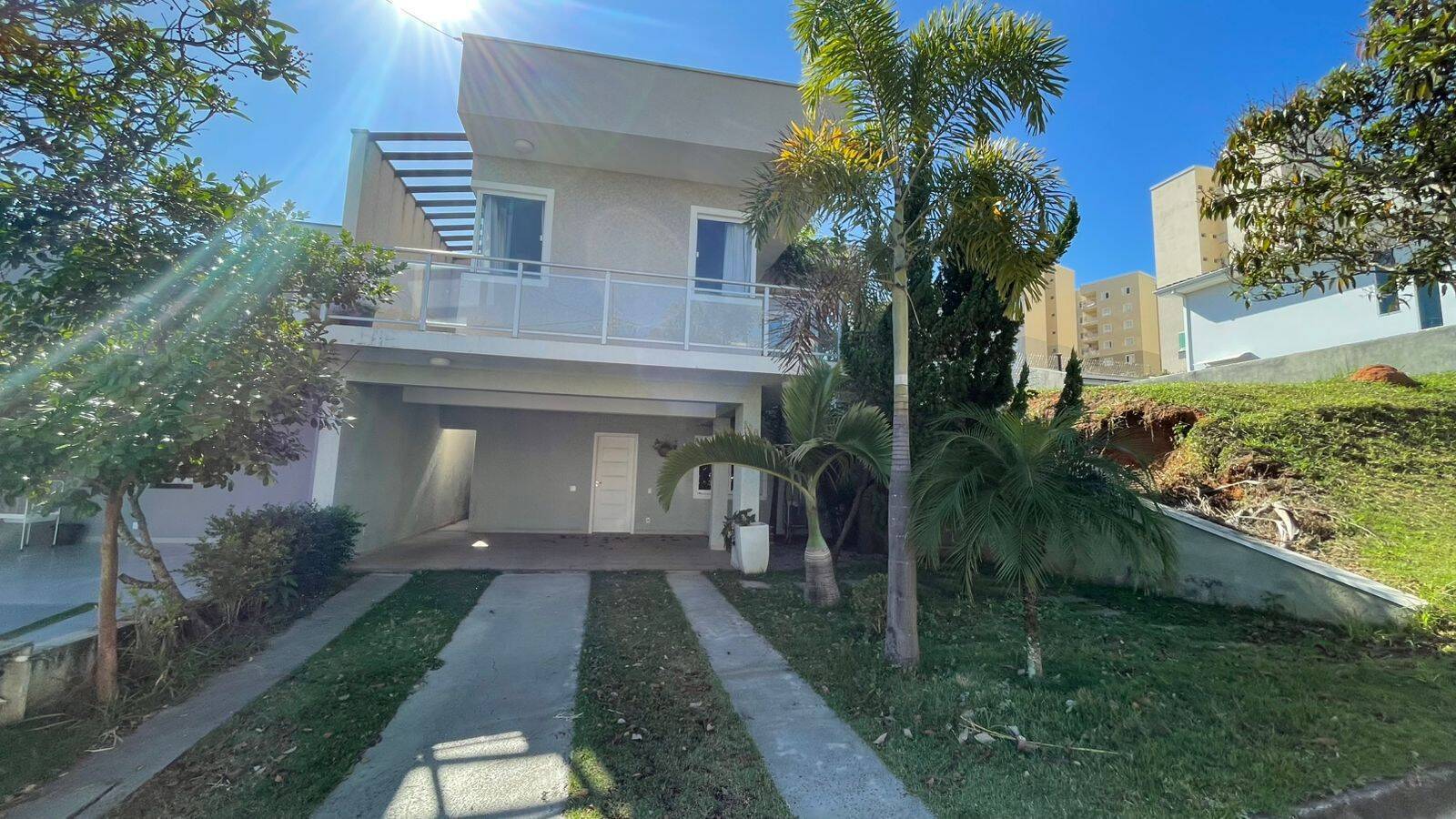 #1748 - Sobrado em condomínio para Venda em Louveira - SP