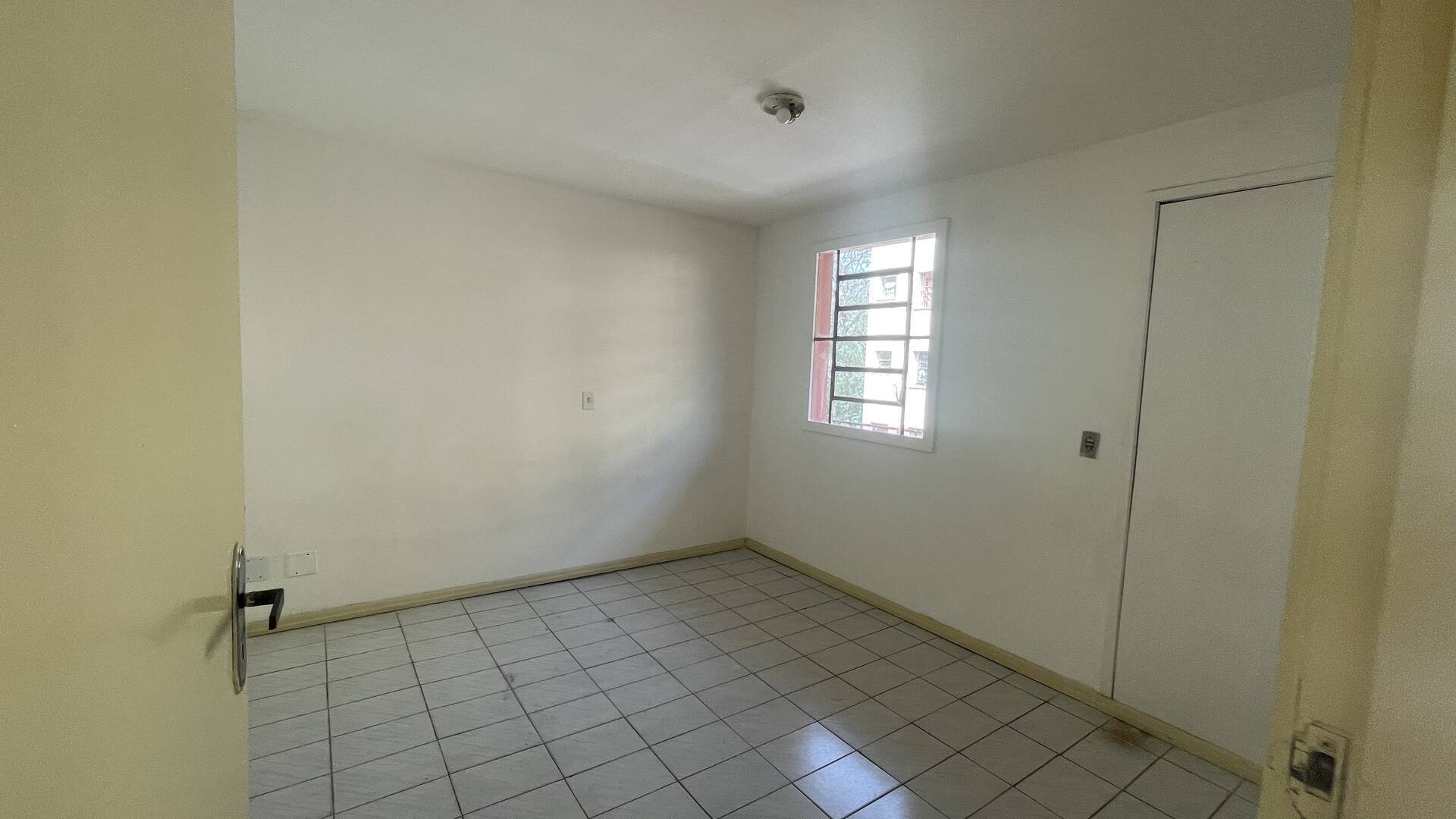 #2438 - Apartamento para Locação em Louveira - SP