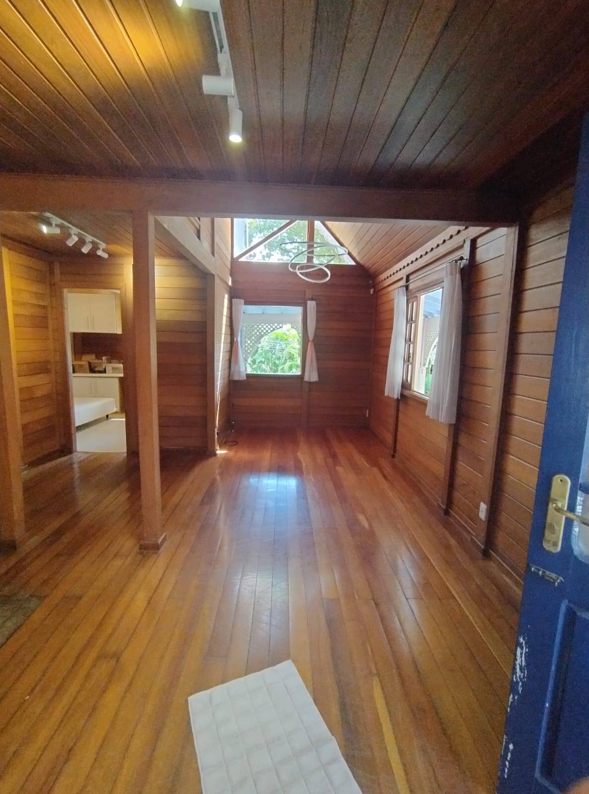 #2533 - Sobrado em condomínio para Venda em Vinhedo - SP