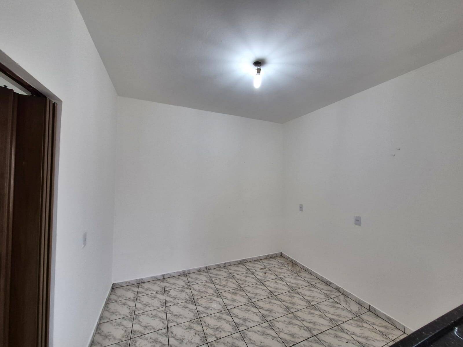 #2556 - Casa para Locação em Louveira - SP