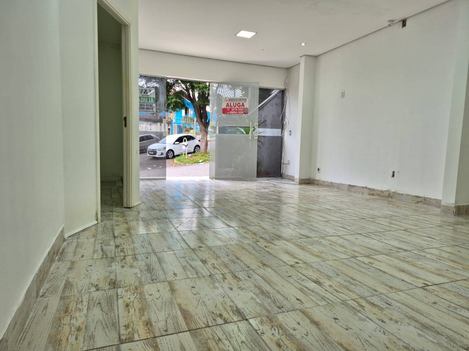#2079 - Sala para Locação em Louveira - SP