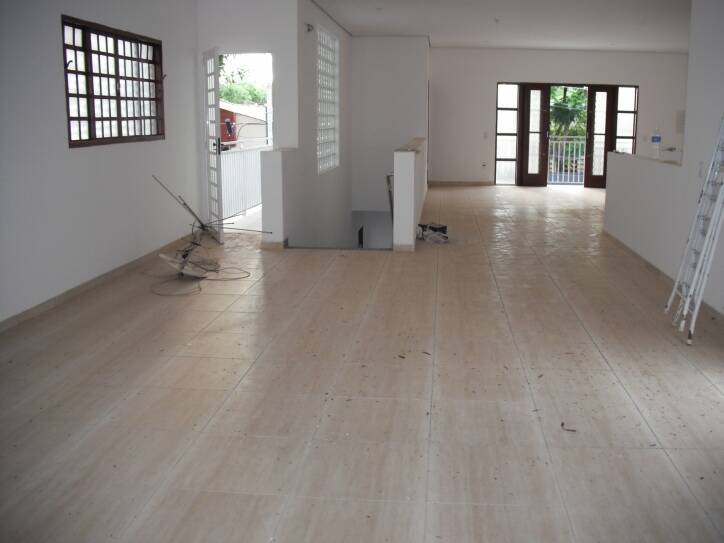 #377 - Prédio comercial para Venda em Louveira - SP