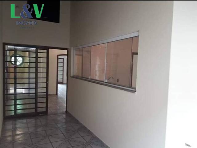 Casa para Venda em Louveira - 4