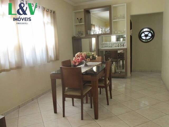 Casa para Venda em Louveira - 4