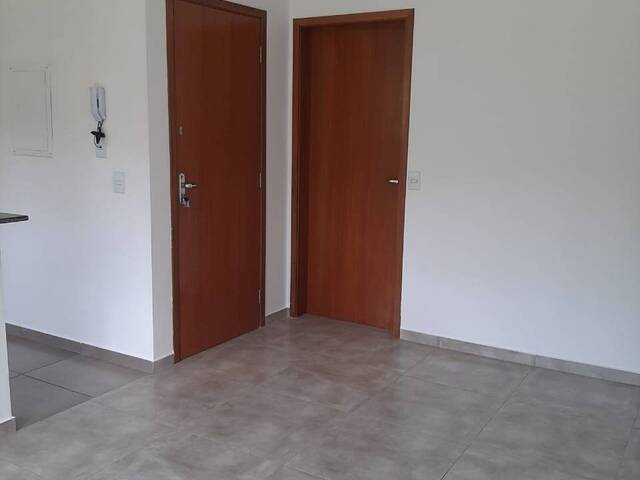 #1577 - Apartamento para Locação em Louveira - SP - 2