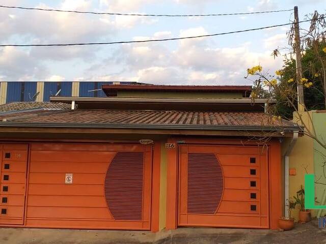 #1586 - Casa para Venda em Louveira - SP - 1