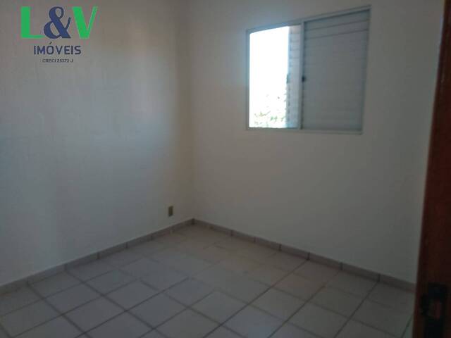 #2130 - Apartamento para Locação em Louveira - SP - 2