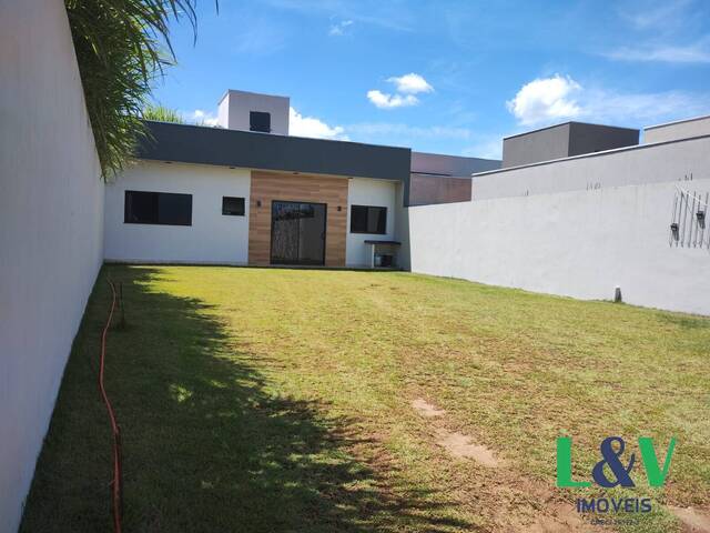 #2349 - Casa para Venda em Louveira - SP - 2