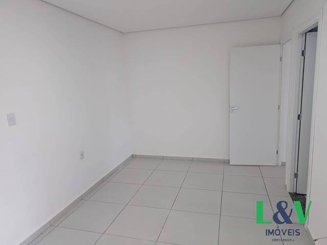 #2350 - Casa em condomínio para Locação em Louveira - SP - 2