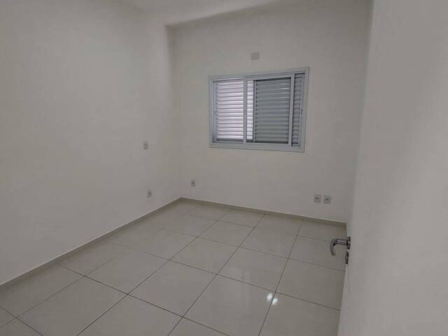 Apartamento para Locação em Louveira - 4