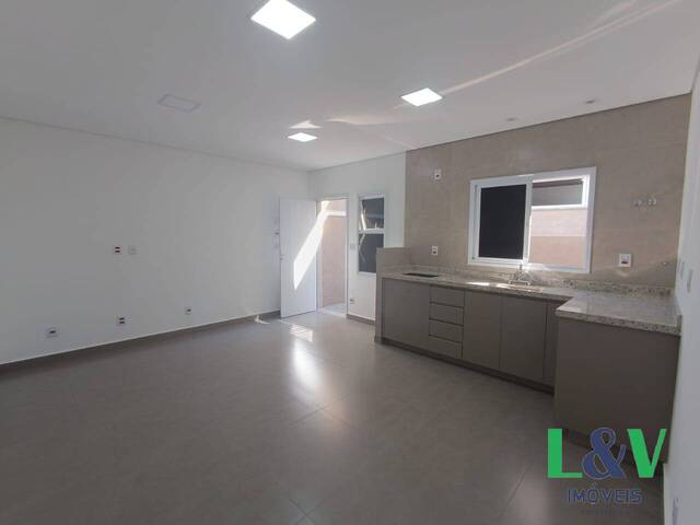 #2395 - Casa para Locação em Louveira - SP - 2