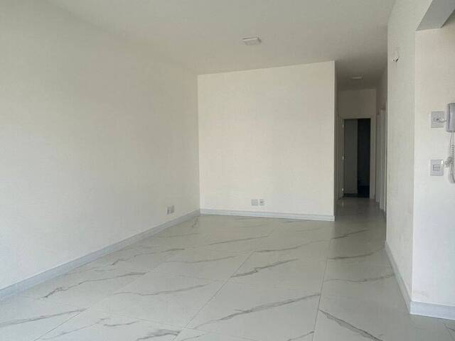 #2397 - Casa para Locação em Louveira - SP - 2