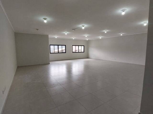 Sala para Locação em Louveira - 4