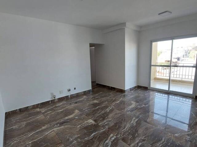 #2402 - Apartamento para Locação em Louveira - SP - 2
