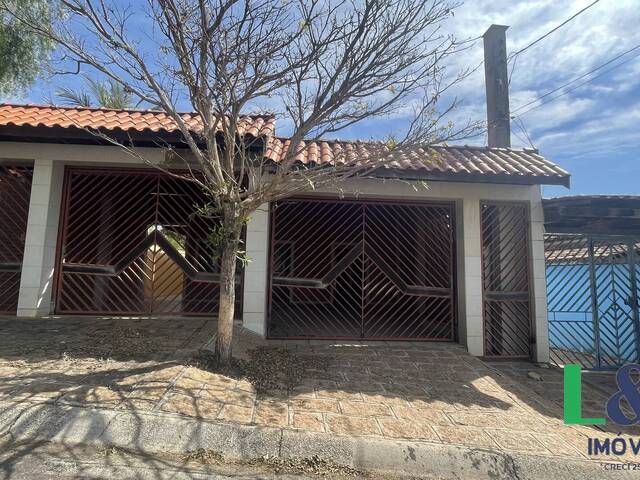 #2430 - Casa para Venda em Louveira - SP - 2