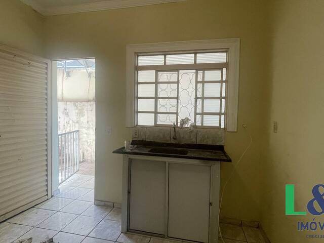 #2441 - Casa para Locação em Itatiba - SP - 2