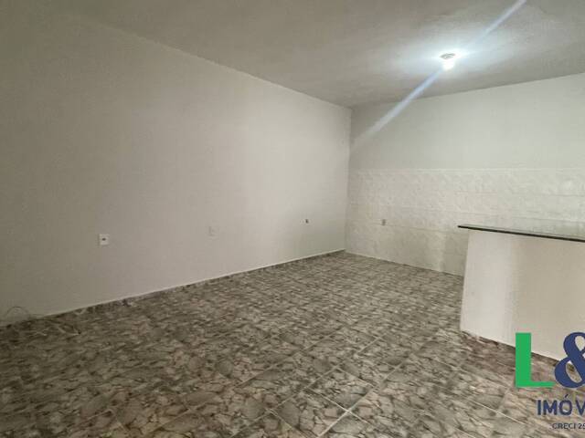 #2446 - Casa para Locação em Louveira - SP - 2