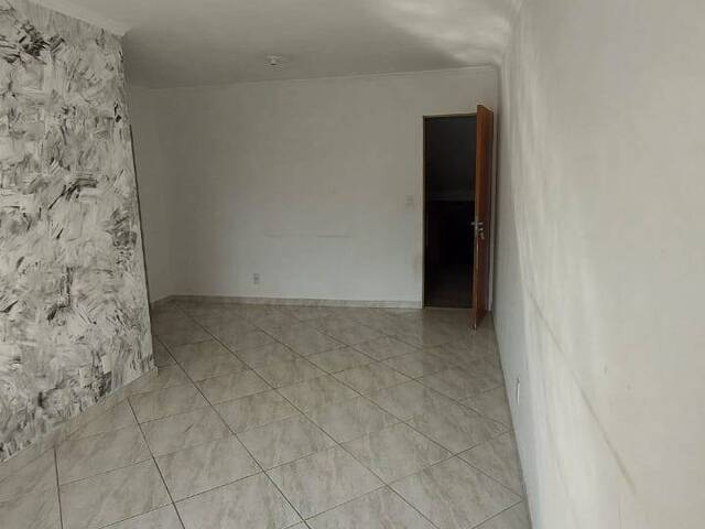 #2452 - Apartamento para Venda em Jundiaí - SP - 2