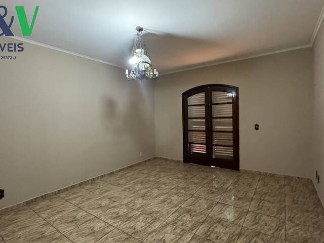 Venda em Jardim Santo Antônio - Louveira