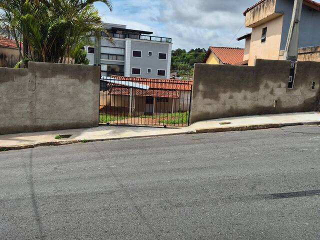 #2468 - Casa para Locação em Vinhedo - SP - 2