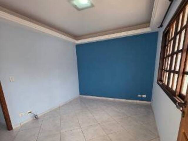 #2490 - Casa para Venda em Louveira - SP - 2