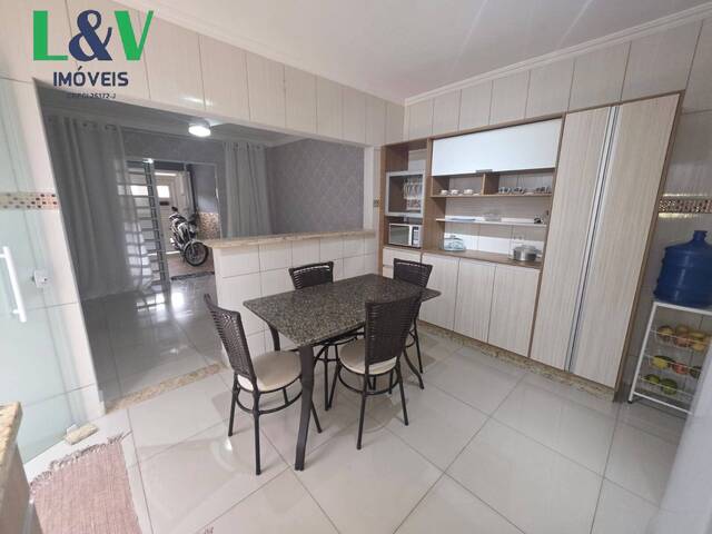 Casa para Venda em Louveira - 4