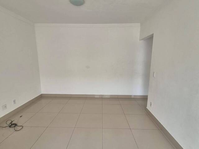 #2523 - Apartamento para Locação em Louveira - SP - 2
