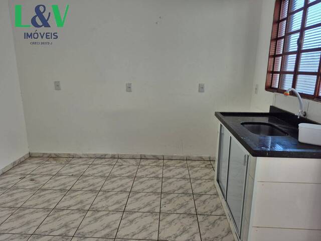 #2556 - Casa para Locação em Louveira - SP - 1
