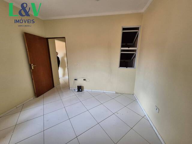 #2557 - Casa para Locação em Louveira - SP - 2