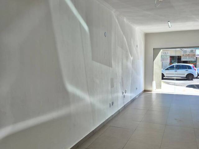 Sala para Locação em Louveira - 3
