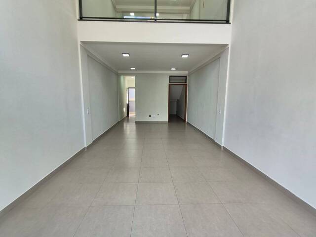 Sala para Locação em Louveira - 3