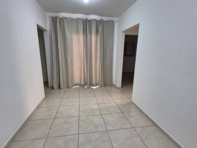 Apartamento para Locação em Louveira - 2