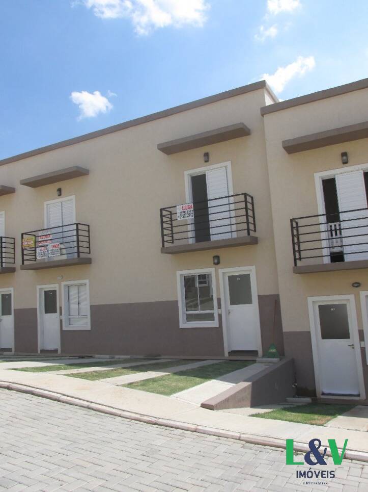 Casa de Condomínio para alugar com 2 quartos, 80m² - Foto 2