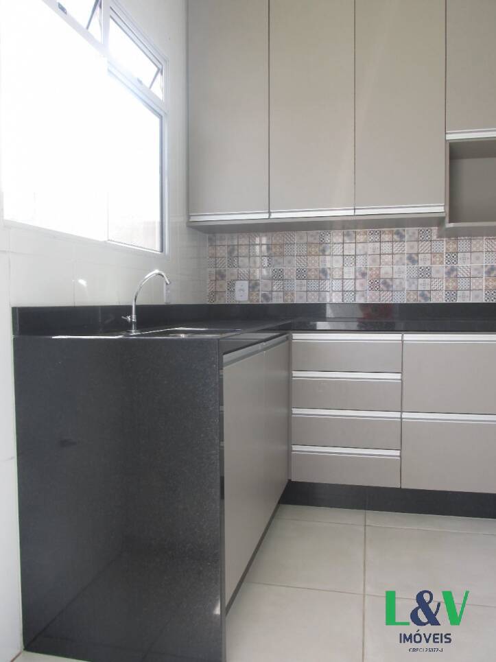 Casa de Condomínio para alugar com 2 quartos, 80m² - Foto 7