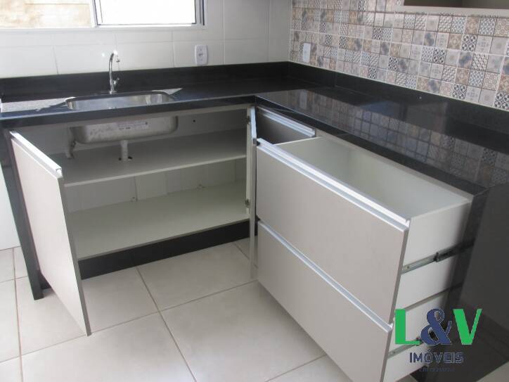 Casa de Condomínio para alugar com 2 quartos, 80m² - Foto 10